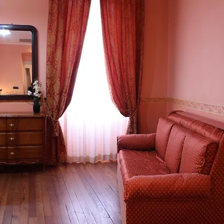 Hotel Belle Epoque-2