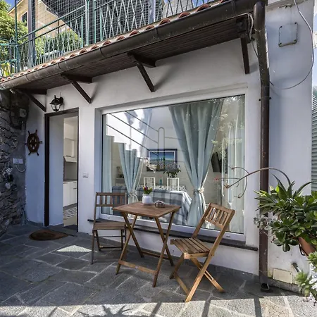 Rapallo Summer House-3