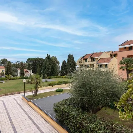 Flat Acquamarina-2