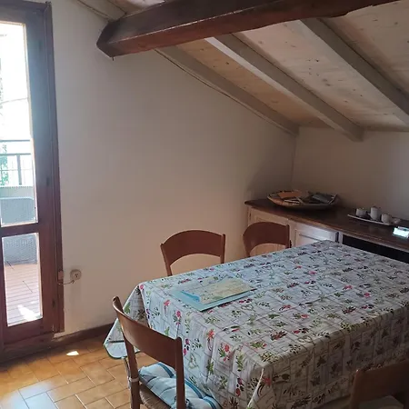 Delizioso Attico Con Ampio Terrazzo E Garage A Due Passi Dal Mare E Dalle Cinqueterre Lt-0485-3