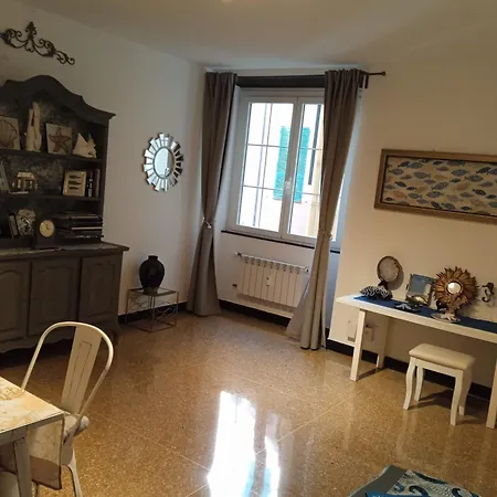 Acquario Inn Genova House-3