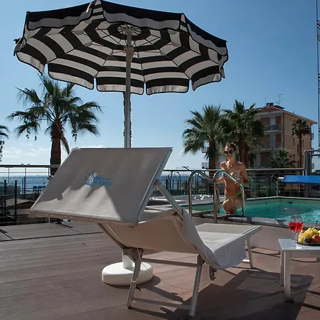 Hotel Lungomare-3