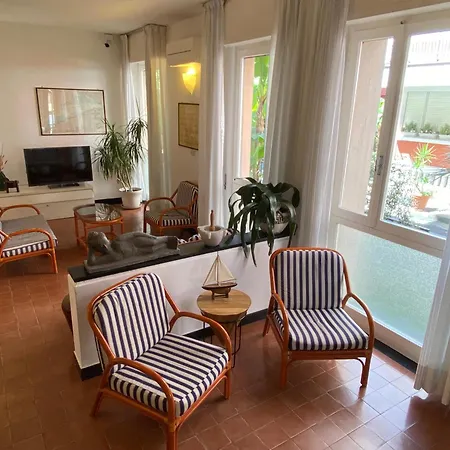 Hotel Miriam-2