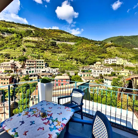 Cinqueterre Residence-3