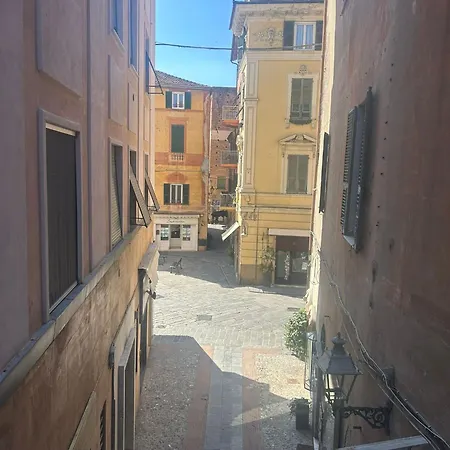 Affittacamere Archivolto Del Teatro-3