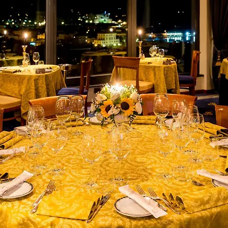 Hotel Vis A Vis-3