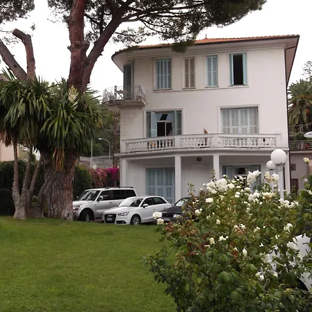 Hotel Villa Maria-3