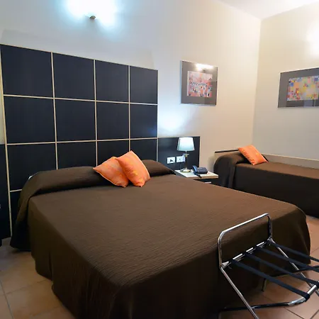 Hotel Ferrari-3