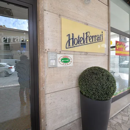 Hotel Ferrari-2