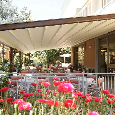 Residence Hotel Kriss-2