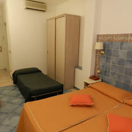 Hotel Punta Mesco-3