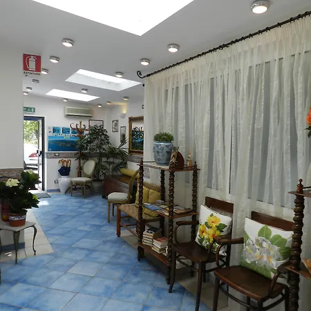 Hotel Punta Mesco-2