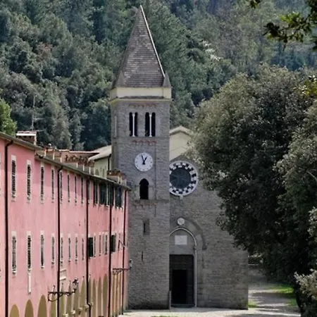 Santuario Ns Soviore Cinque Terre-3