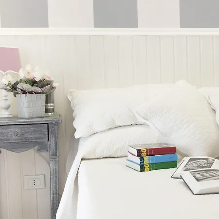 Lungomare Rooms & Charme-2