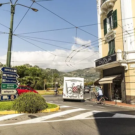 Cavour Guest House-2