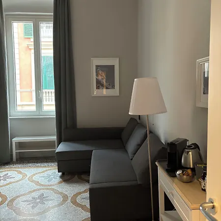 B&B Genova Holiday-3