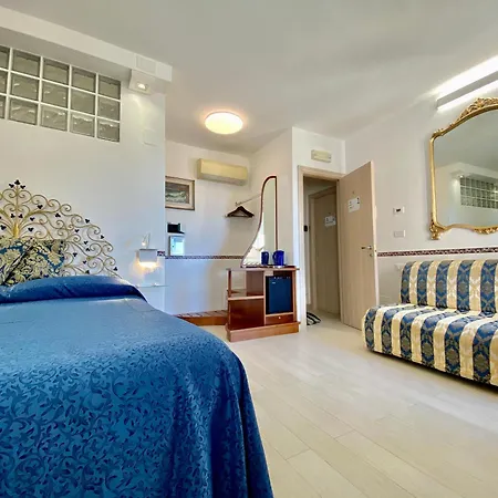 Giovanni Rooms Manarola-2