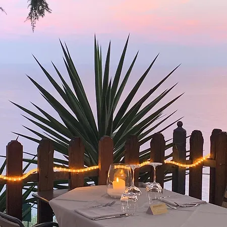 Hotel Rosita-2