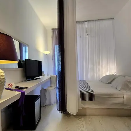 Eveline Portosole Hotel-3