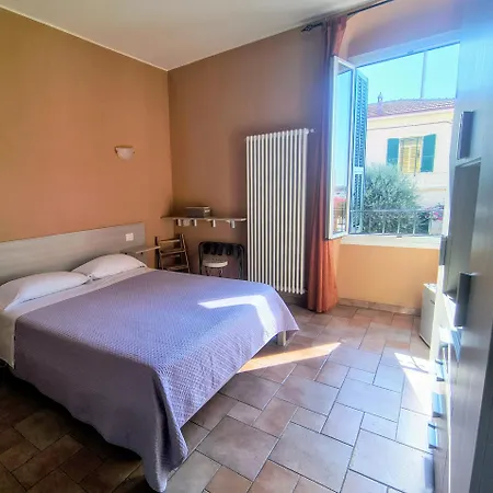 Perla Nera Guesthouse-2