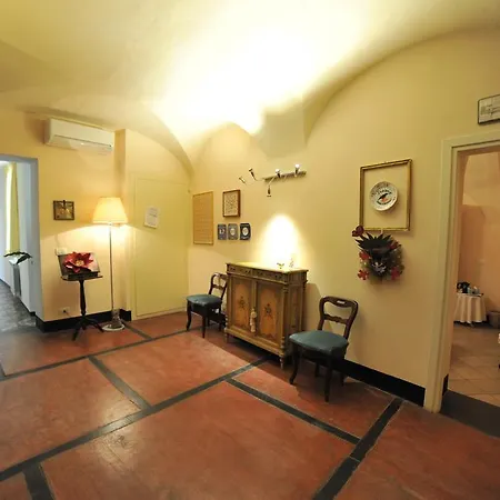 Erasmo Rooms & Breakfast-3