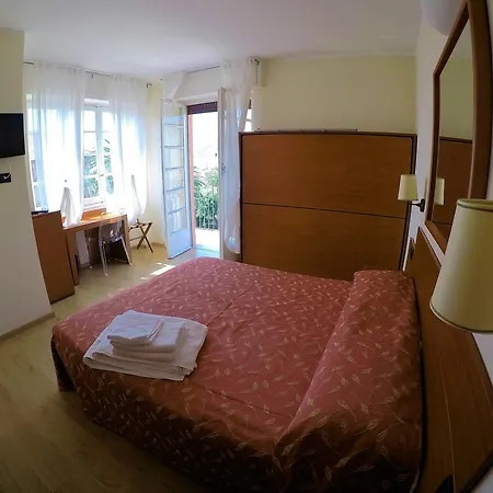 Hotel Mimosa-2