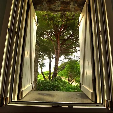 La Casa Del Pescatore B&B-3