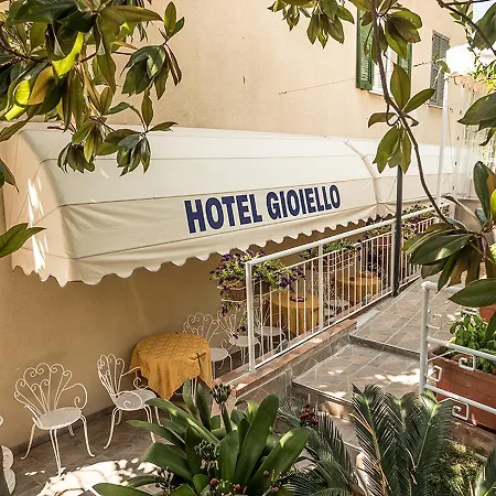 Bed&Breakfast Gioiello-2
