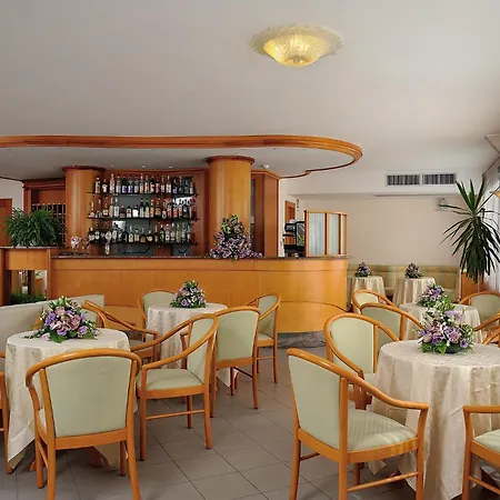Hotel Helios-3