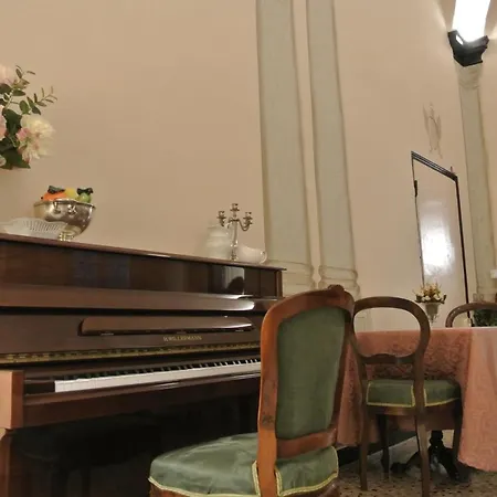 Palazzo Zecchino B&B-2