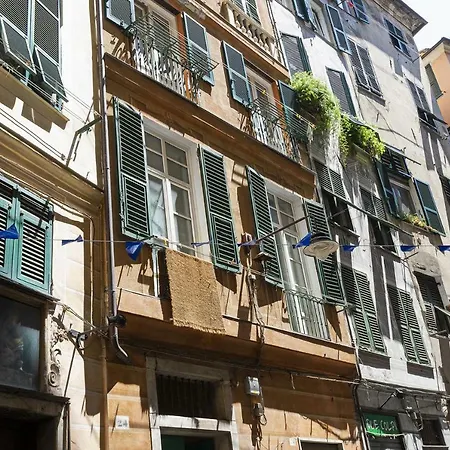 Sui Tetti Del Centro Di Genova By Wonderful Italy-2