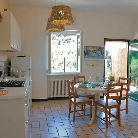 Appartamento Con Giardino Dolcemare-2