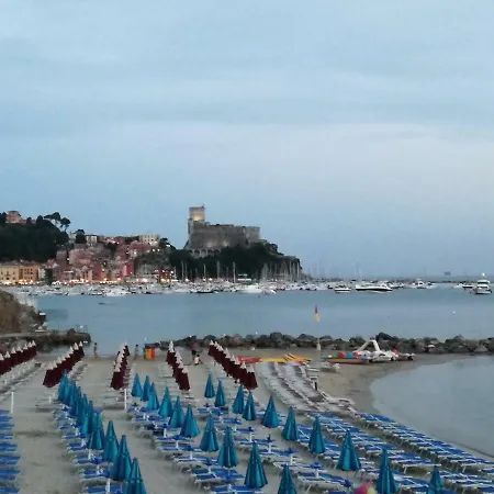 Rivamare San Terenzo-2