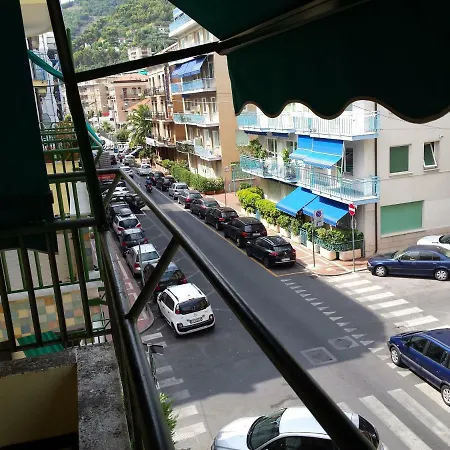Appartamento Vicino Al Mare Alassio-2
