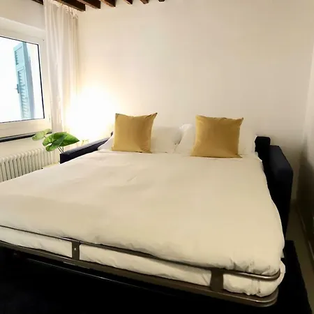 San Lorenzo Small Apartment-3