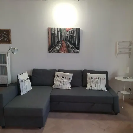 Al Chiostro Guesthouse-2