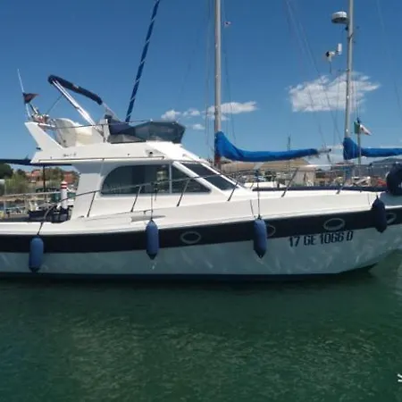 Sanremo Charter Boat And Breakfast-3