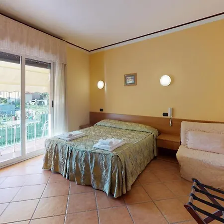 Hotel Residence Mirafiori-3