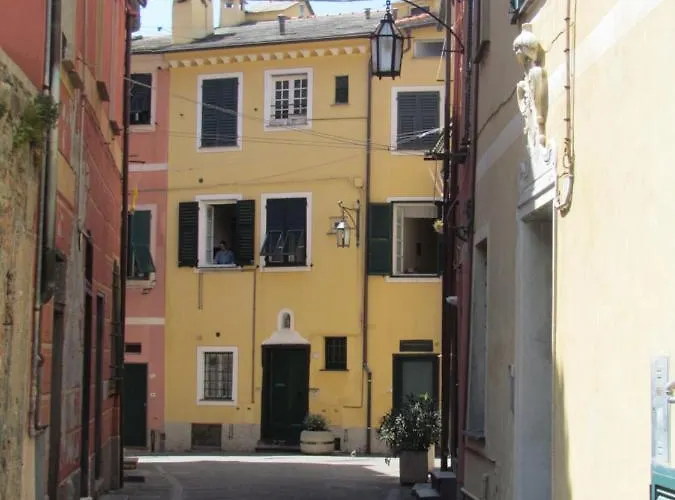 PALAZZO DELLE SIRENE Deluxe Apartment&Boutique Rooms Levanto