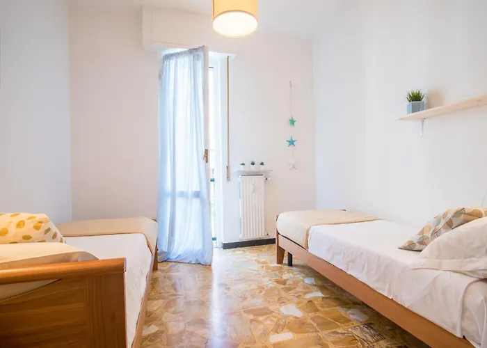 006 - Casa Mare Blu In Centro 300M Dalla Spiaggia Sestri Levante