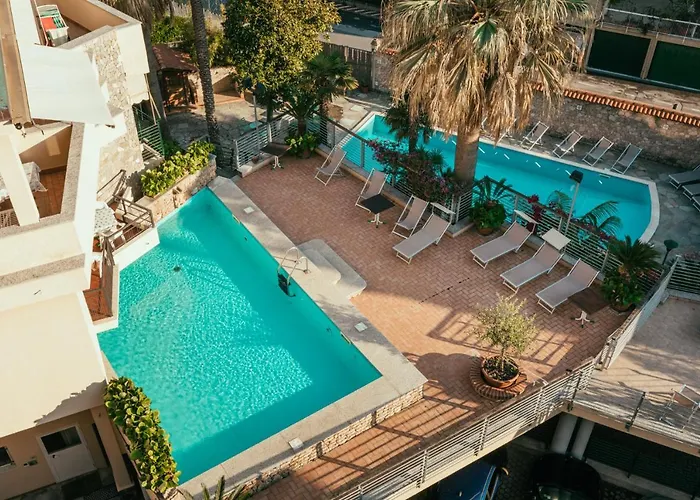 Haustierfreundliches Hotel Residence La Palma Finale Ligure