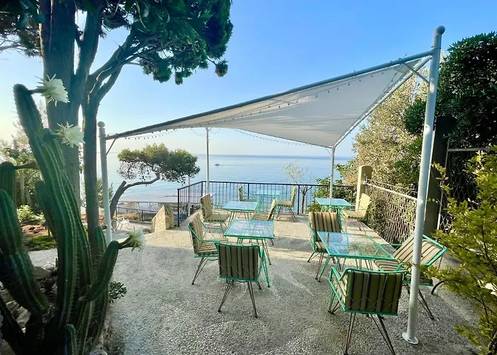 Bed and Breakfast Villino Saraceno Rostain Borgio Verezzi