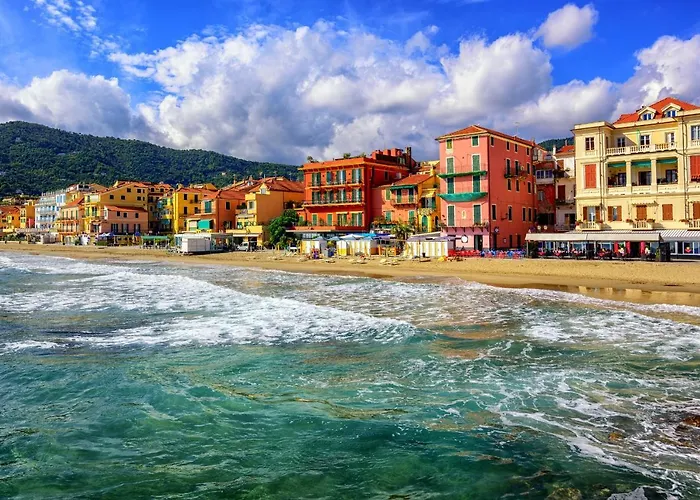 Palace Apartment 250M From Sea - Happy Rentals Alassio