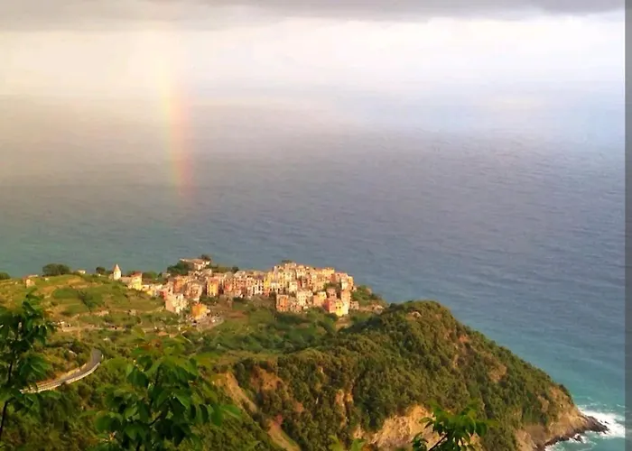 Cinque Terre Sea View Apartment Vernazza