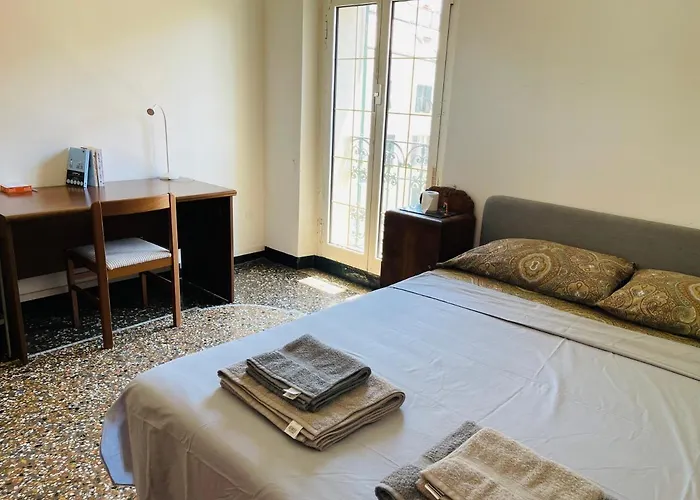 Bed and Breakfast Mh Genova