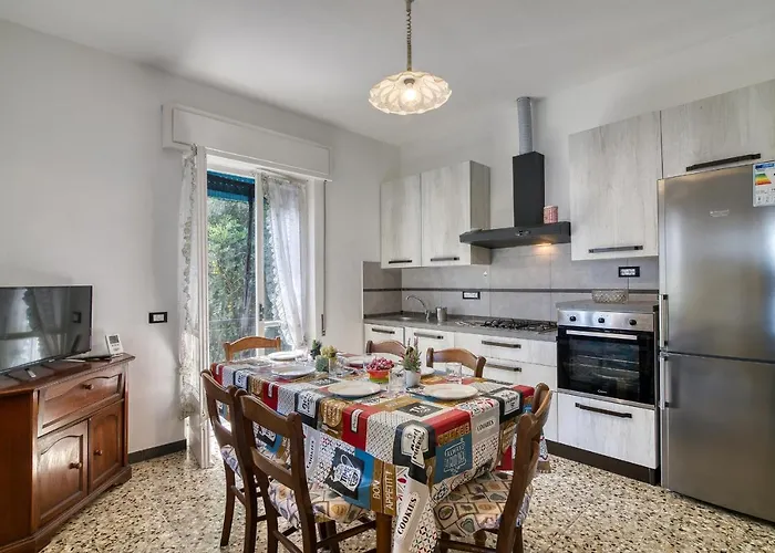 Gli Ulivi Al Mare - Panorama Sea View - Happy Rentals Alassio