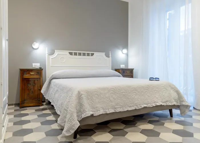Hotel Pavian Levanto