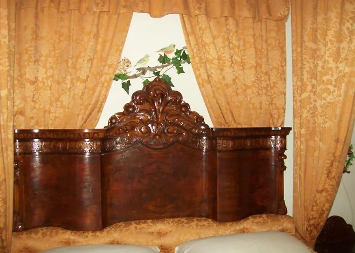 La Casa Nel Bosco Hotel La Spezia
