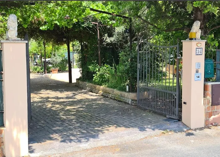La Terrazza sui Limoni - SUITE degli ospiti - Mare, escursioni a piedi o bike, falesie per arrampicate Cisano sul Neva