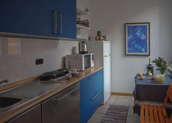 Lisetta Rooms Vernazza